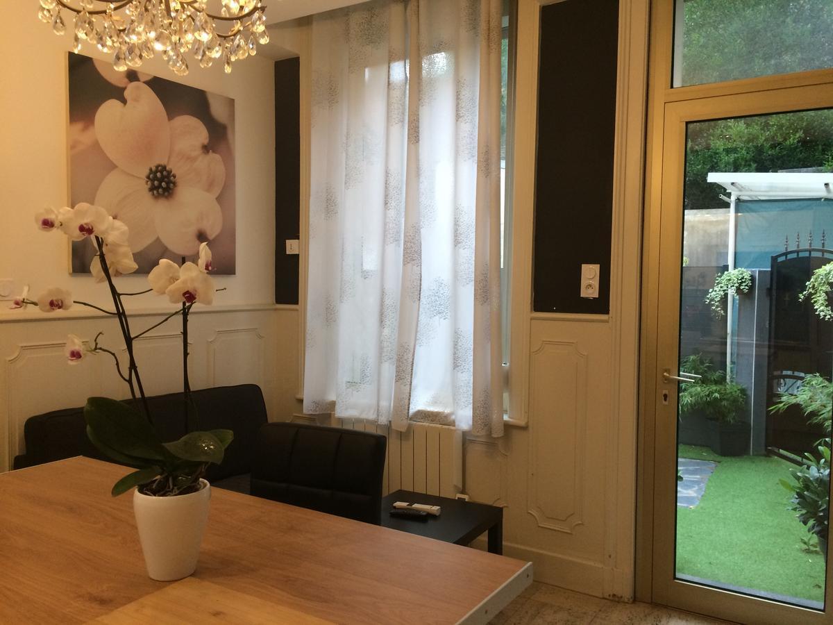 Appart'Hotel Et Chambres Lens Bagian luar foto